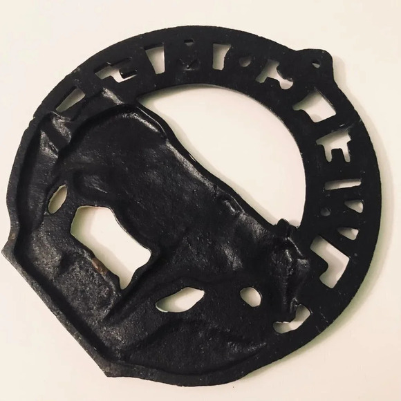 Vtg Cast  Iron Cow Welcome Door Hanger Sign Farmhouse Decor - Picture 10 of 15